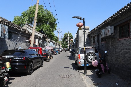 東四十三條胡同-位于北京市東城區(qū)東北部，地處北新橋街道的西南部