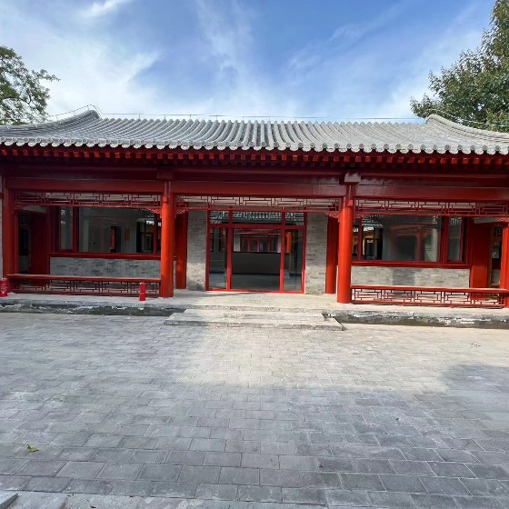 南鑼鼓巷大型三進(jìn)四合院